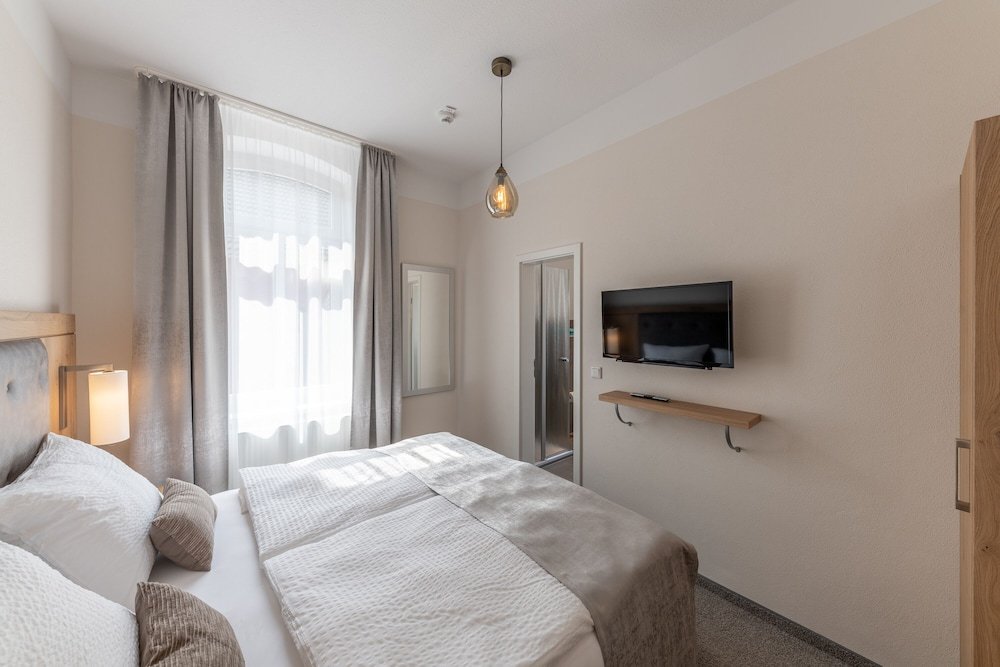 Фото 24-7 Hotel Selfscheckin