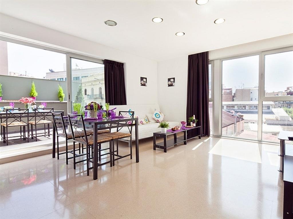 Фото Charmsuites Nou Rambla