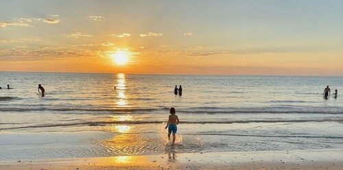 Гостиница Atlantic West Beach Apartments в Аделаиде