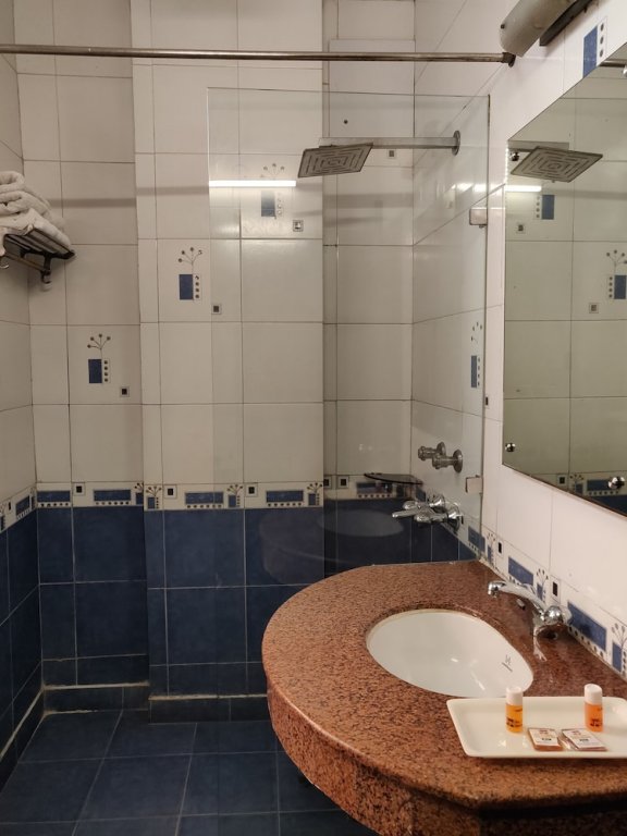 Фото Treebo Trend Paras International