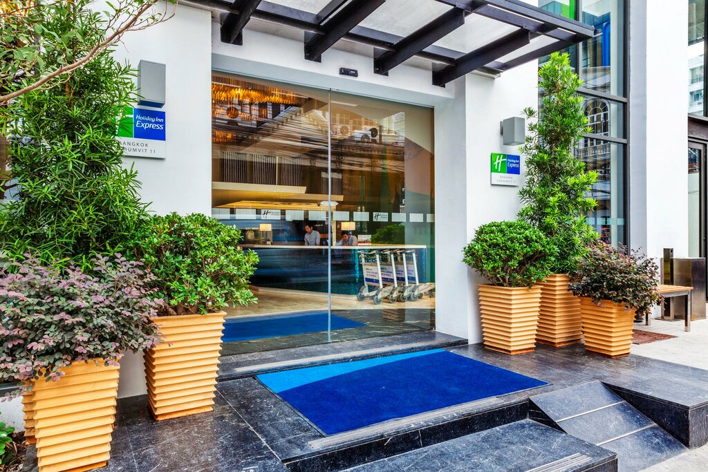 Hotel Holiday Inn Express Bangkok Sukhumvit 11 by Ihg, Bangkok, photo