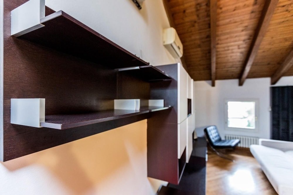 Фото Appartamento Emilia Levante 2