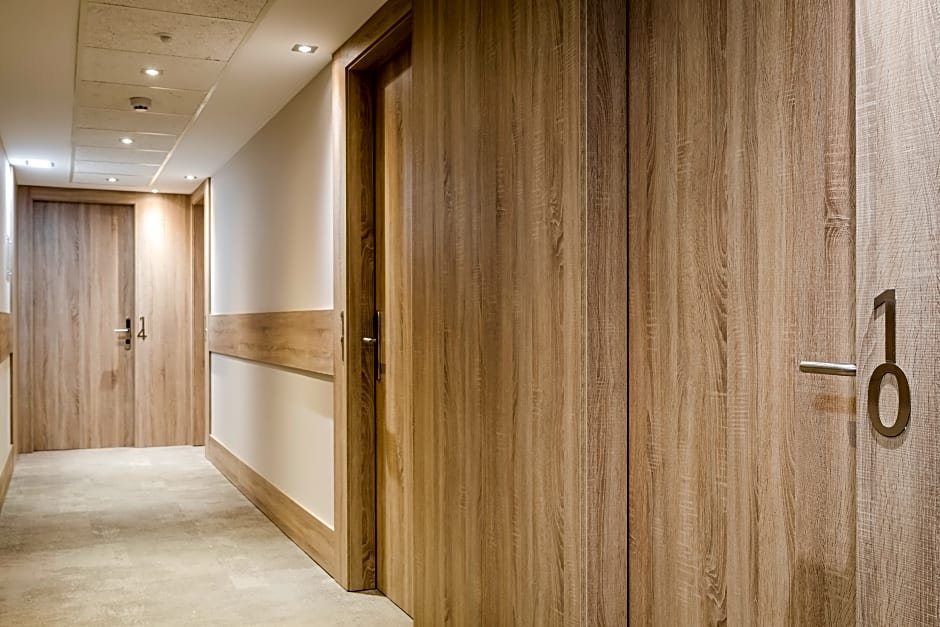 Фото Civera Hotel