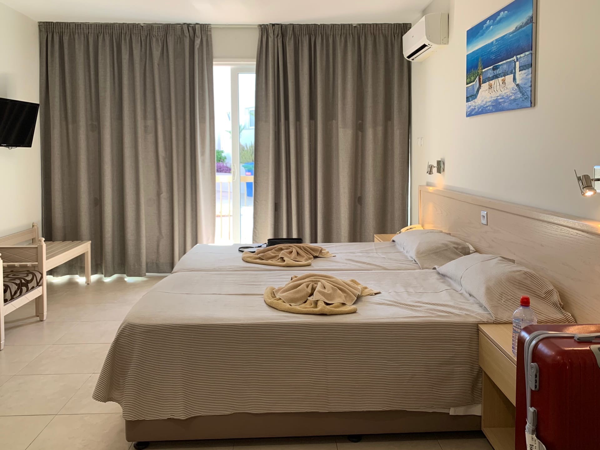 Фото Christabelle Hotel Apartments