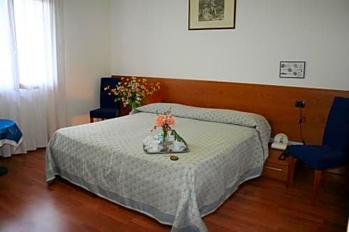 Фото Hotel Rometta