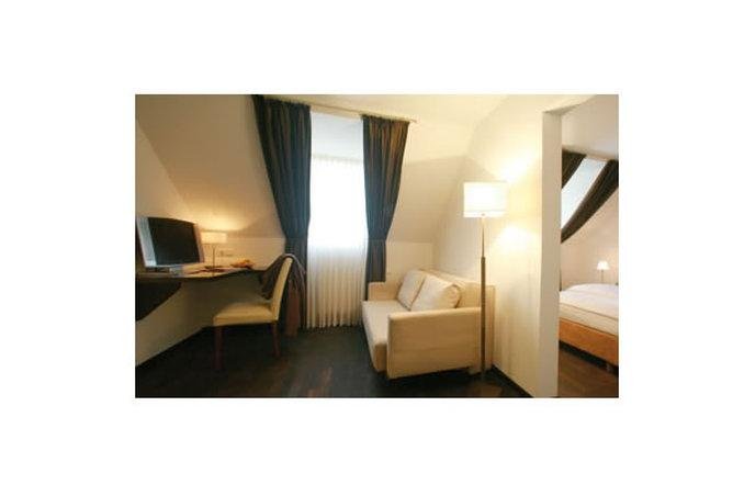 Фото Helvetia Hotel Munich City Center