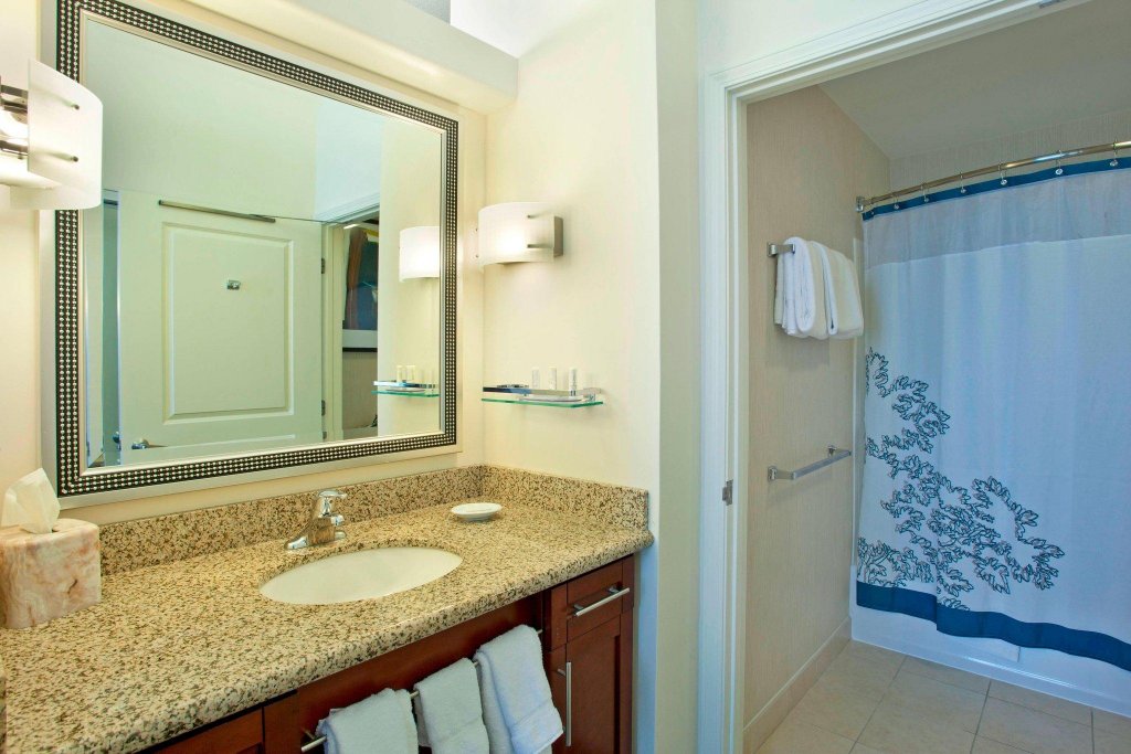 Фото Hampton Inn Albuquerque University Midtown