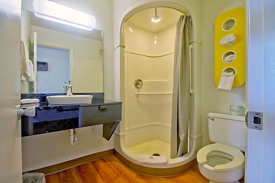 Фото Motel 6 Fort Lauderdale, Fl