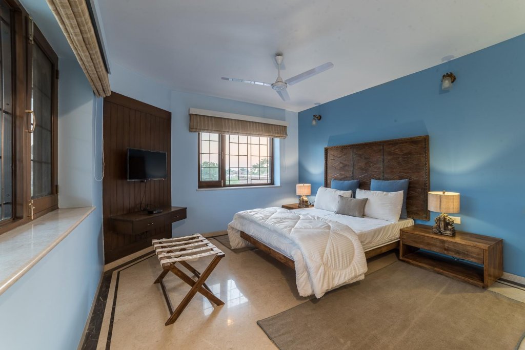 Фото Отель The Almond Tree