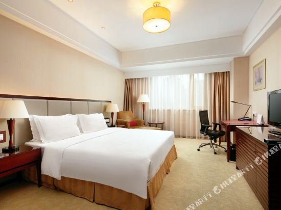 Фото Crowne Plaza Changshu