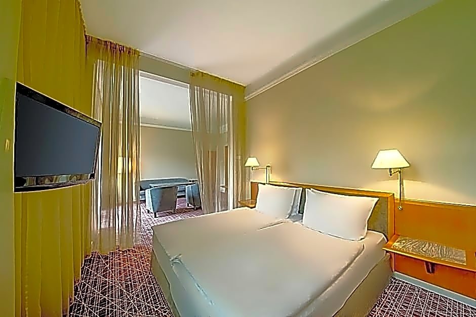 Фото Nh Collection Prague