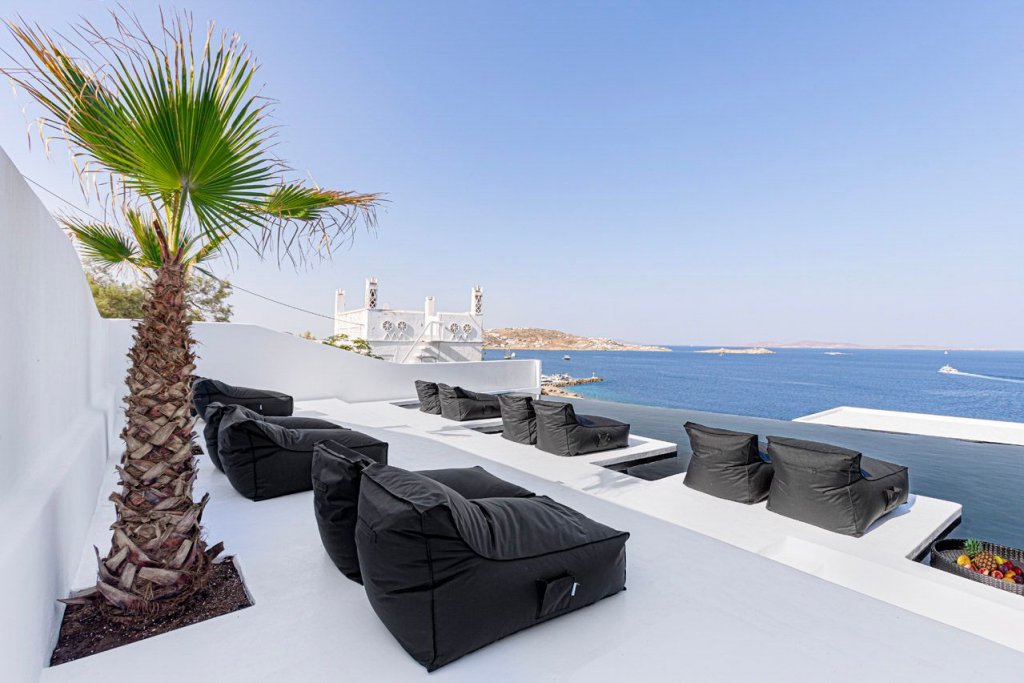 Фото Tagoo Black