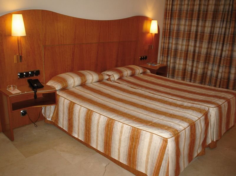 Фото Hotel Aristol