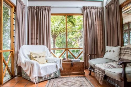 Фото Hallack Manor