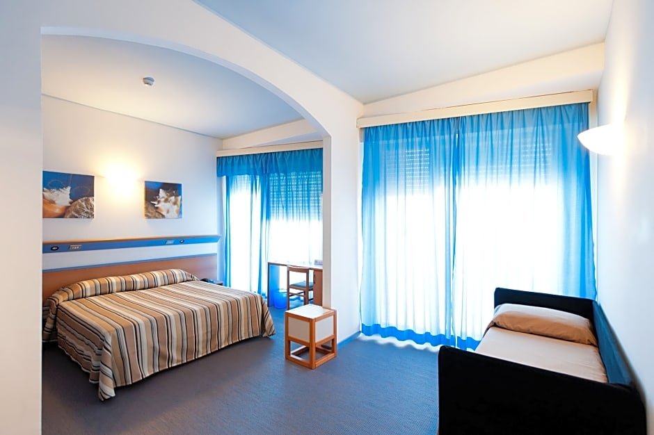 Фото Hotel El Cid Campeador