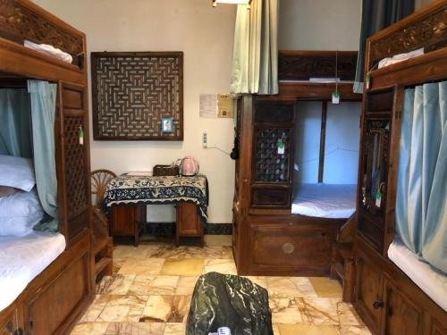 Фото Dali Lily Pad Inn & International Guest House