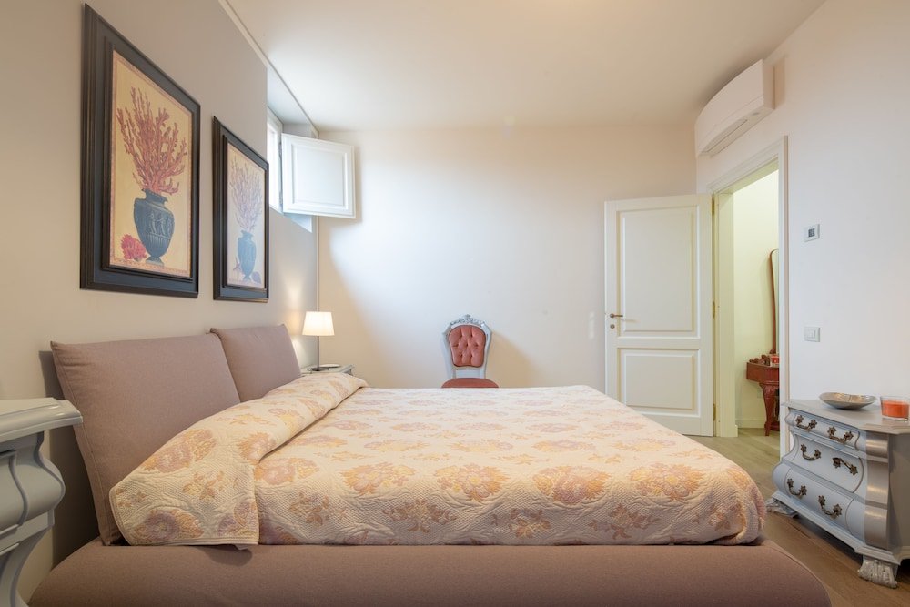 Фото Luxury Liberty Palace