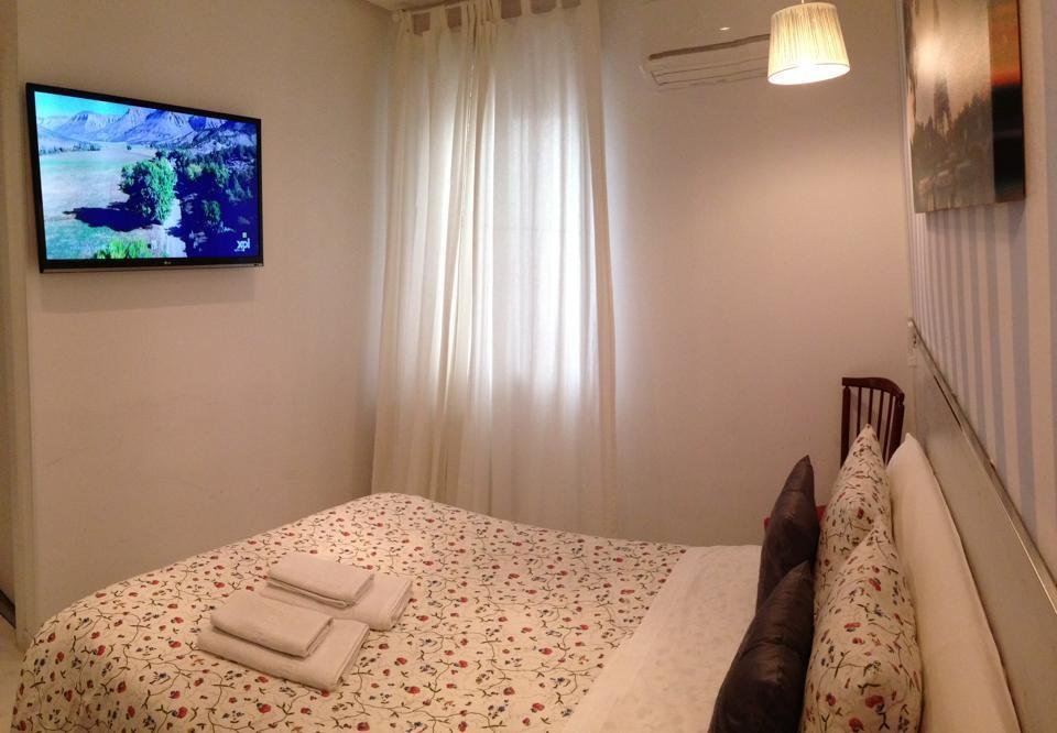 Фото Hostal Mendoza