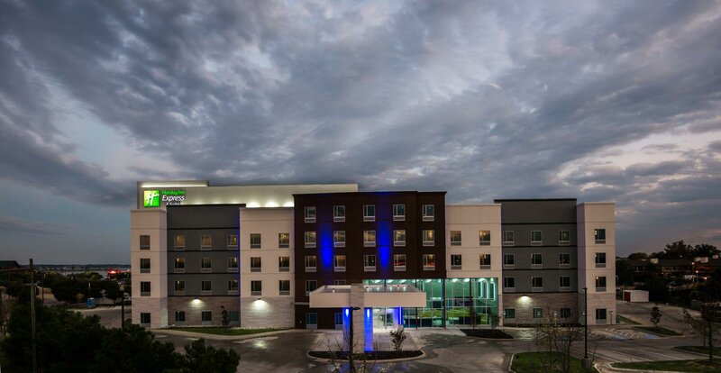 Гостиница Holiday Inn Express & Suites Garland E - Lake Hubbard I30, an Ihg Hotel в Гарлэнде