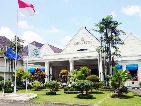 Фото Kresna Hotel Wonosobo