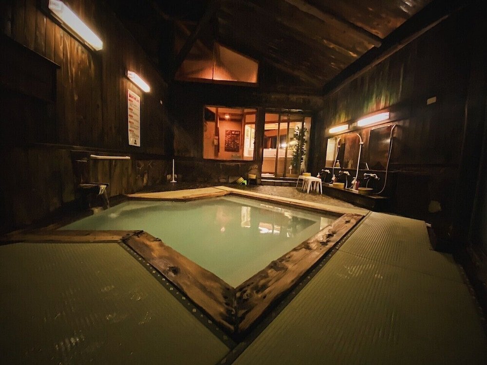 Фото Dake Onsen Yama no Hotel