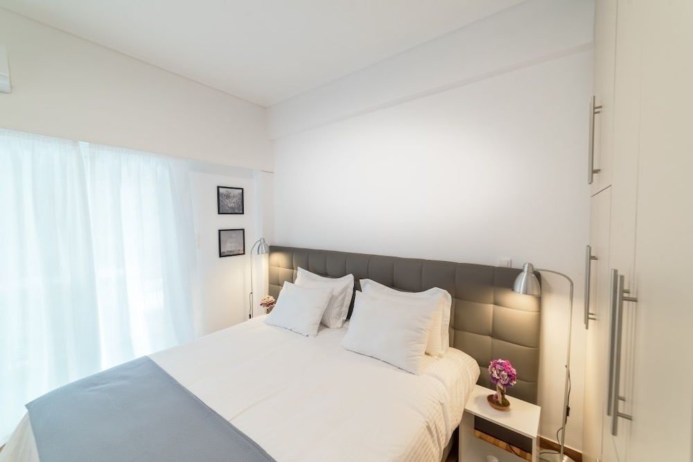 Фото Modern Design Apartment Near Acropolis 2