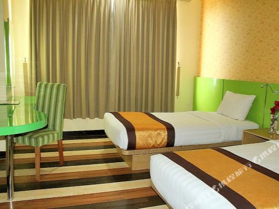 Фото Pandanaran Hotel Semarang