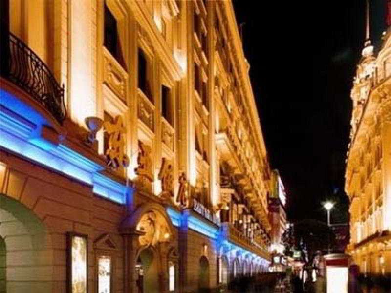 Фото Jinjiang Inn Select Shanghai Nanjing Road Pedestrian Street