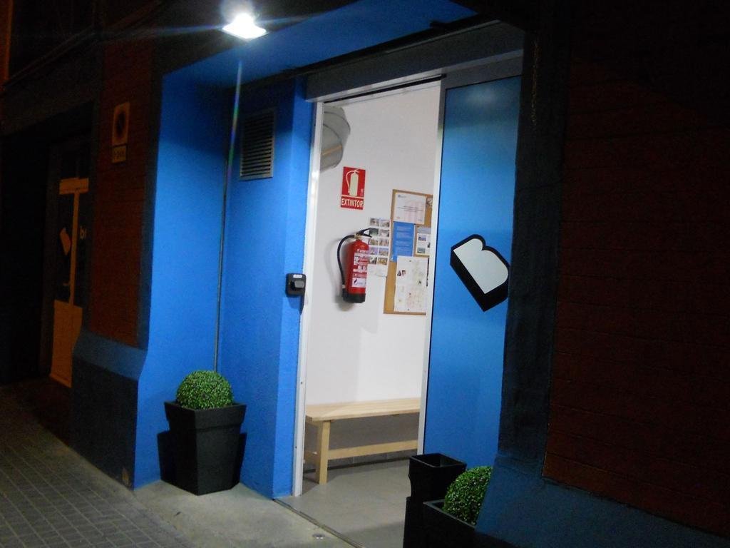 Фото Bedcelona Gracia Hostel
