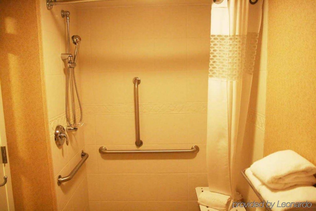 Фото Hampton Inn Rockford