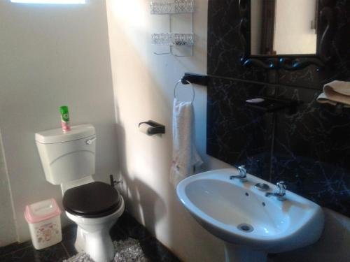 Фото Reggies Bed & Breakfast