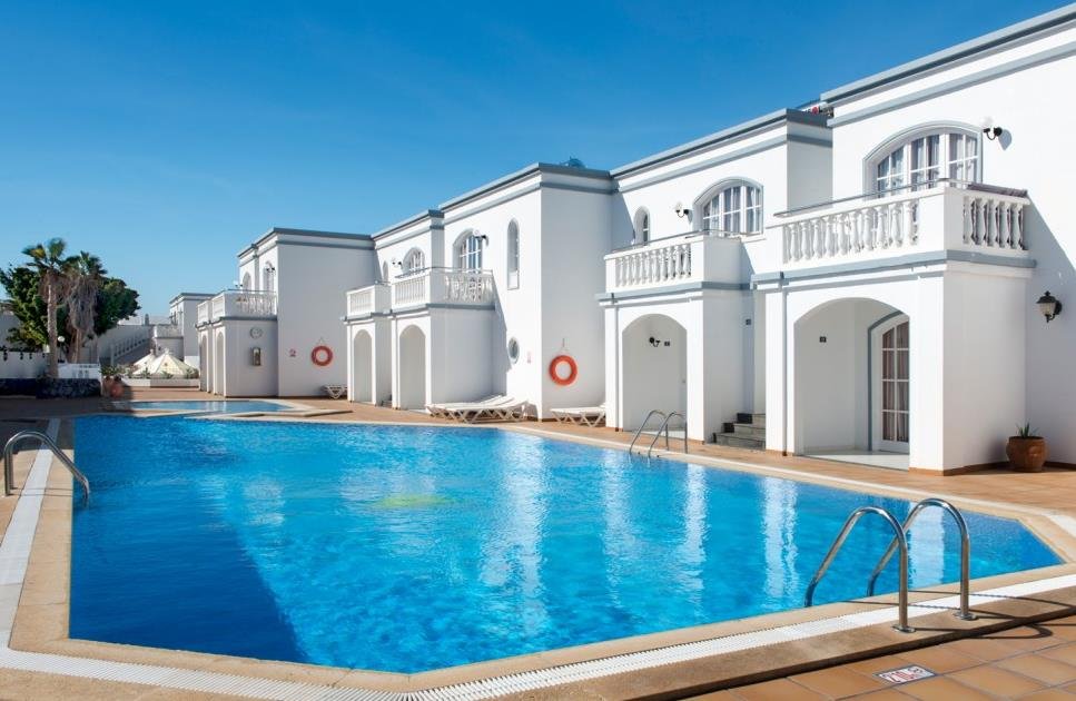 Фото Apartamentos Corona Mar