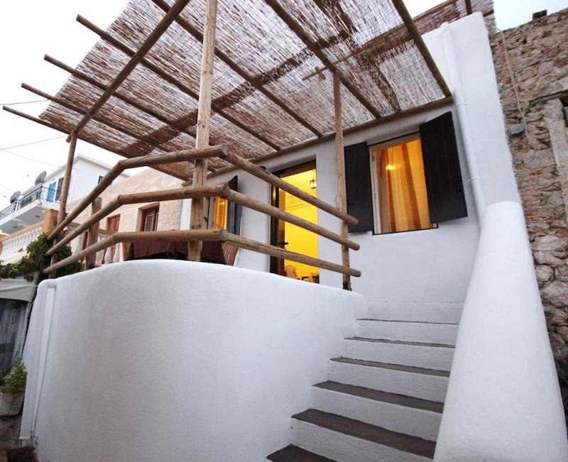 Фото Atlantis Boutique City Hotel