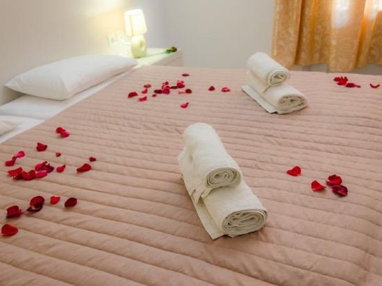 Фото Polykratis Rooms