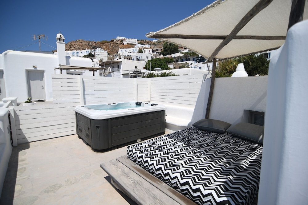 Фото Flaskos Suites