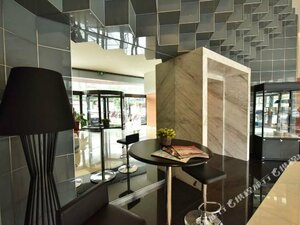 Гостиница Jinjiang Inn Select Haikou Qilou Old Street Binhai Avenue