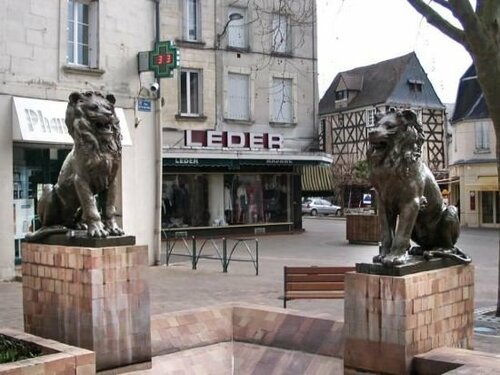 Гостиница Hotel Inn Design Issoudun в Исудёне