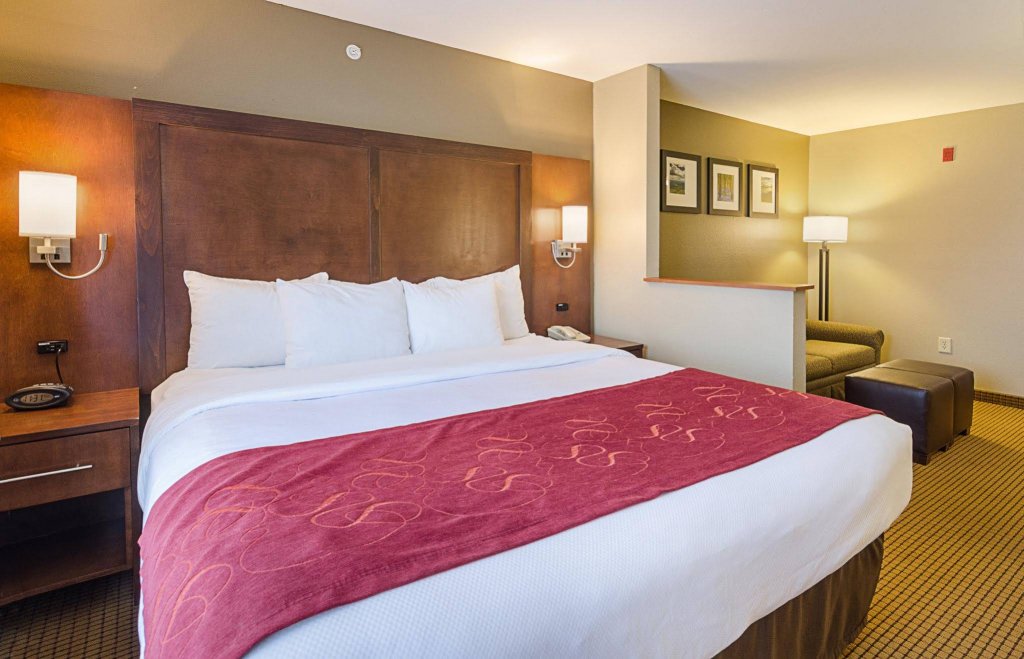 Фото Comfort Suites Wytheville