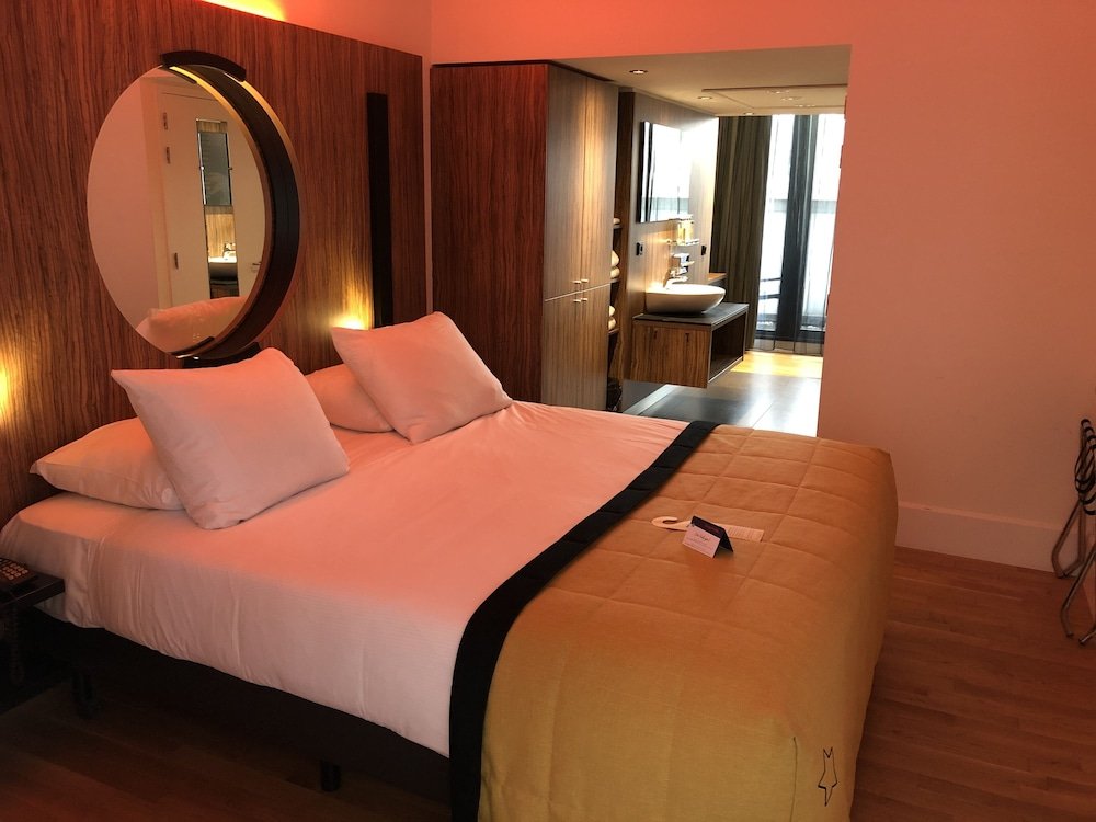 Фото Townhouse Design Hotel & SPA