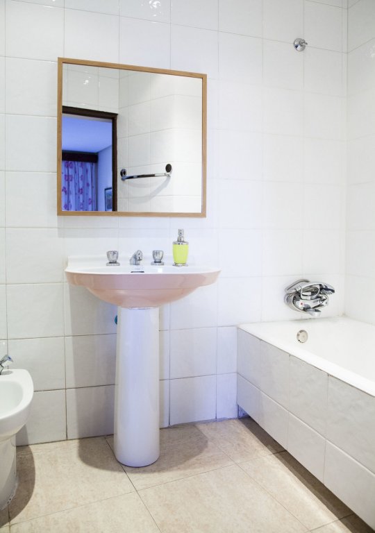 Фото Hostal Arriaza