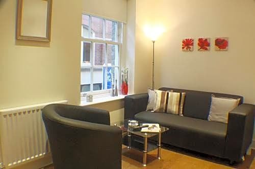 Фото Urban Stay Artillery Lane Apartments