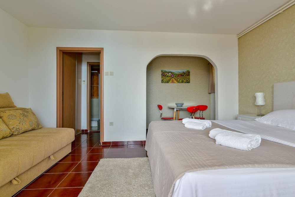 Фото Apartments Andjus