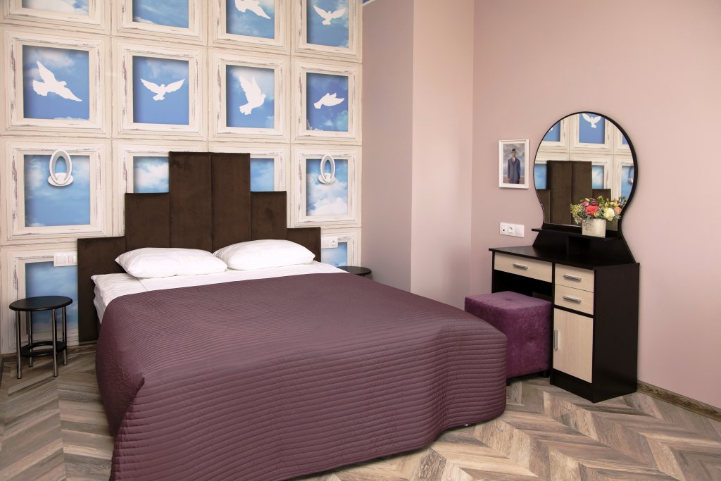 Фото Грифон