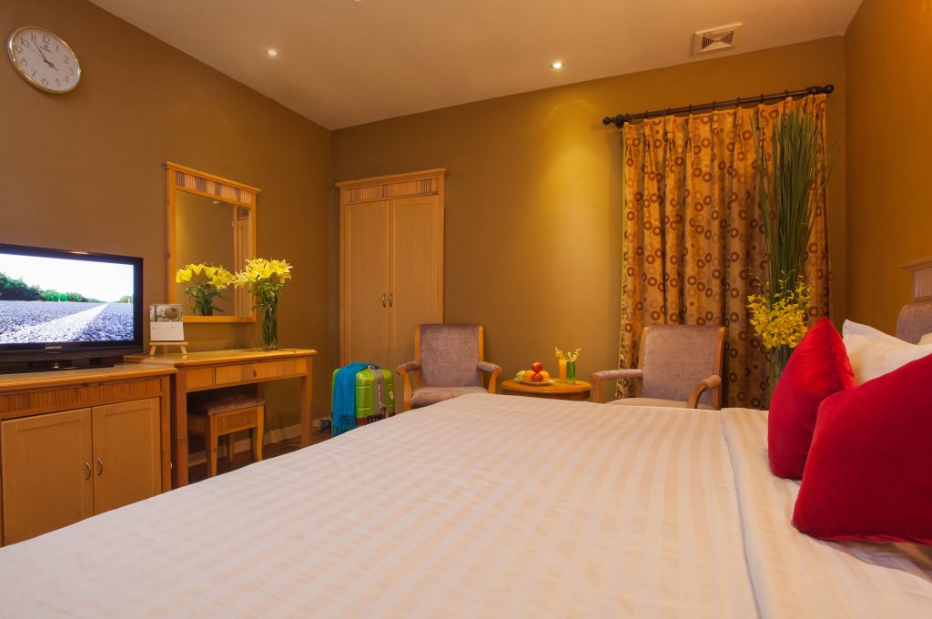 Фото Silverland Min Hotel