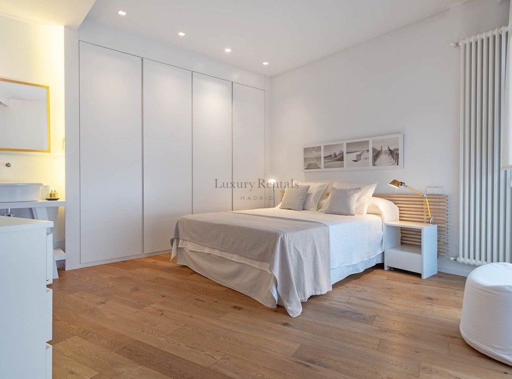 Фото Nh Madrid Paseo de la Habana