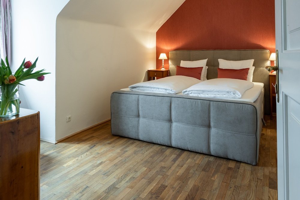 Фото Schlosswirt zu Anif