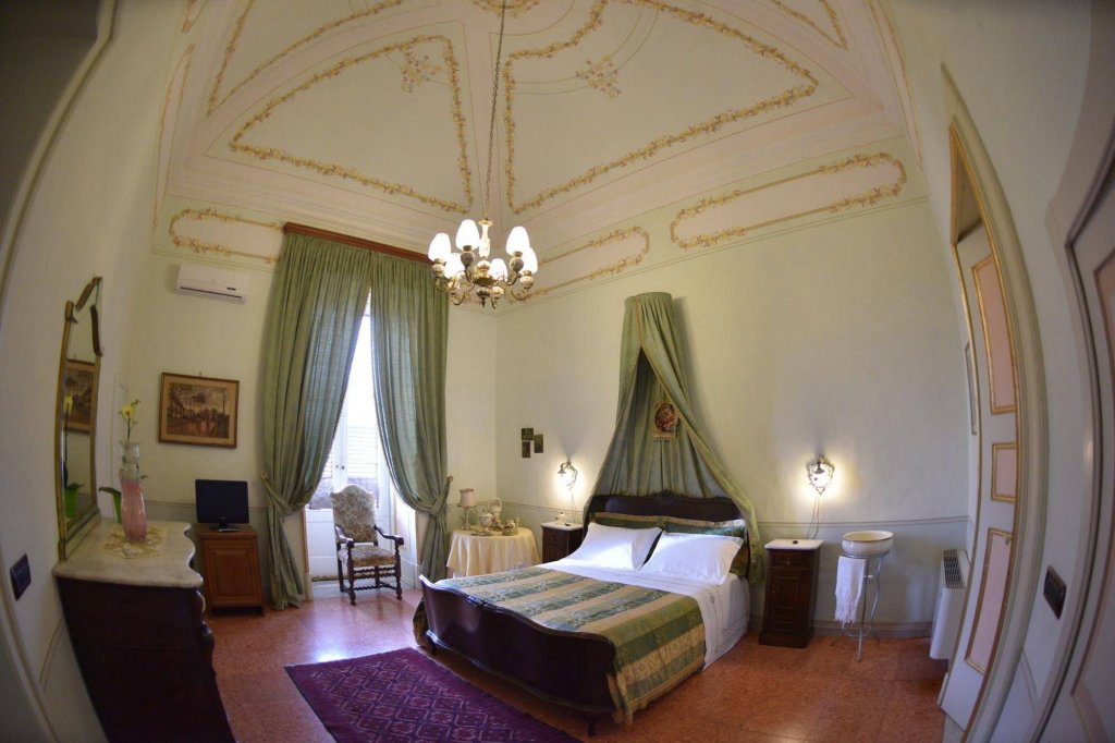 Фото Palazzo De Castro