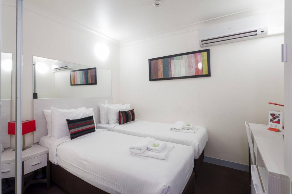 Фото Turbot House Hotel