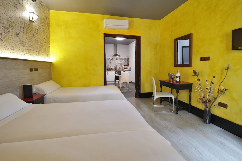 Фото Apartamentos El Tiempo Madrid