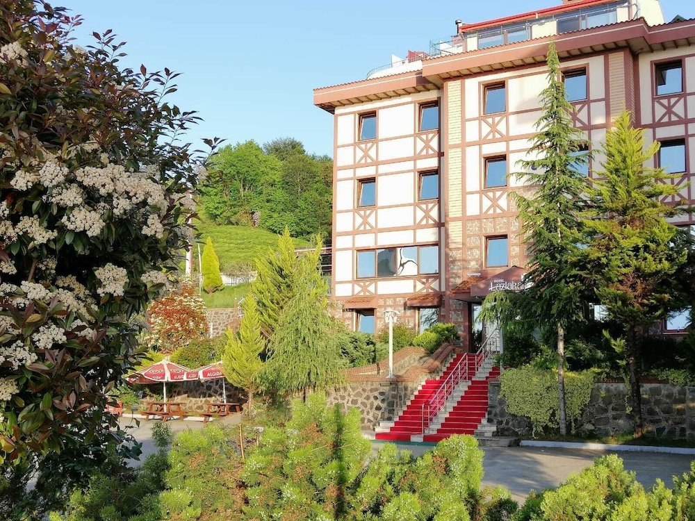 Фото Hotel Lazlakar